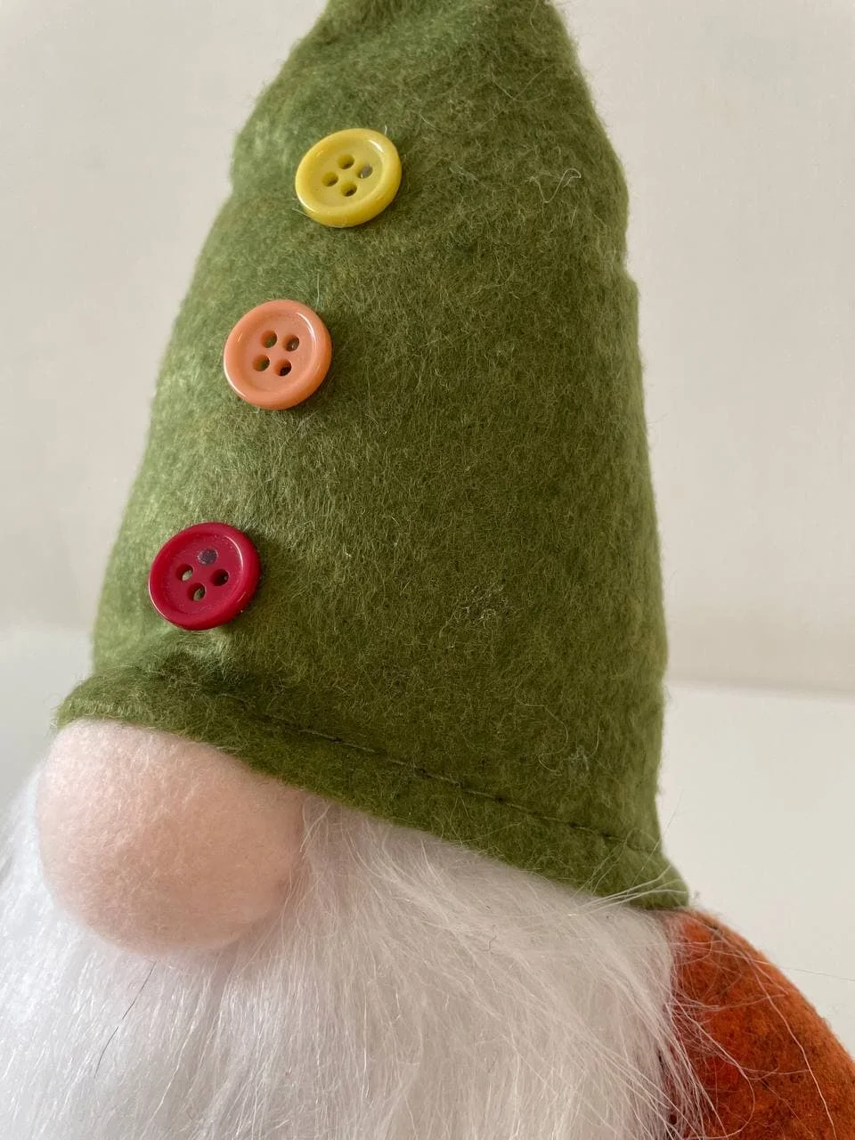 Бежевый новогодний гномик,  гном tomte, гном nisse