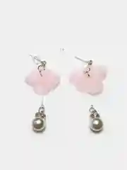 Серьги висячие Розовые лепестки с жемчужиной