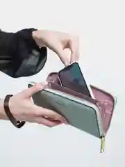Мятный кошелек женский