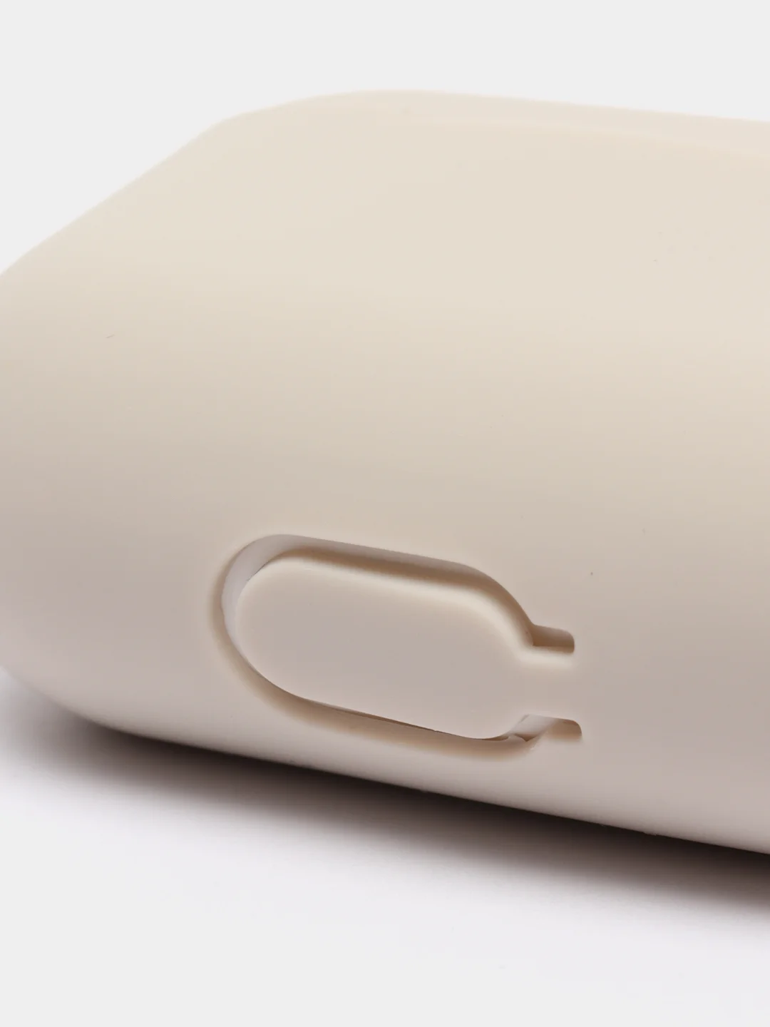 Розовый силиконовый чехол для наушников Airpods (Аирподс) 1, 2, 3, Pro, с карабином-держателем