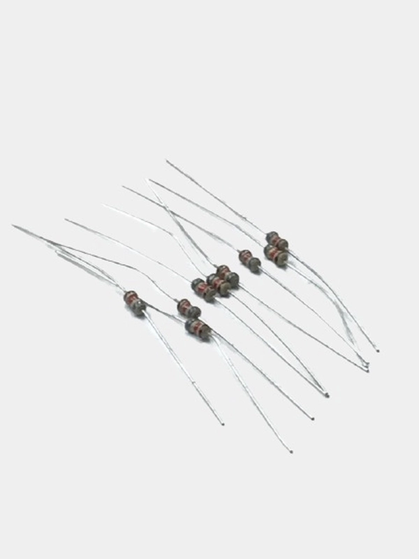 Резистор 820 Ом 0.125Вт CF 5% (С1-4) (10 штук)