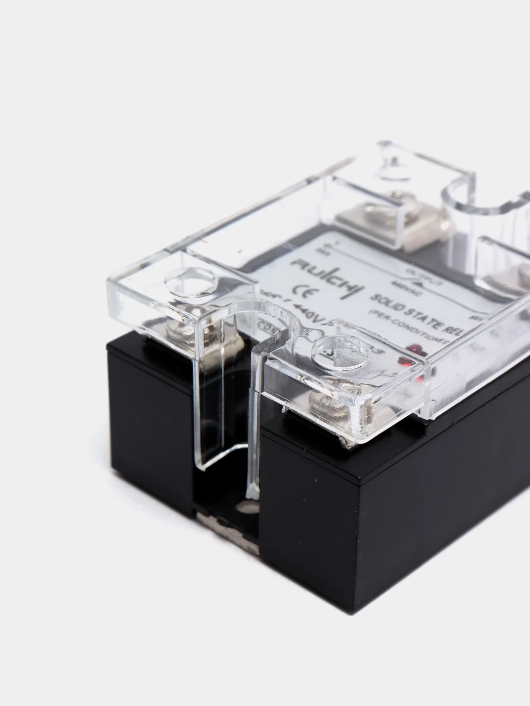 Твердотельное реле SSR-1 440V 25A (R)D3 (3-32v)