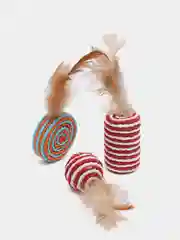 Набор игрушек для кошек с когтеточкой
