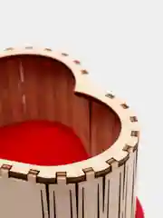 Деревянная шкатулка "Сердце"