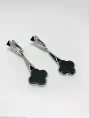 Серьги в форме четырехлистника / Серьги с клевером / Серьги керамика