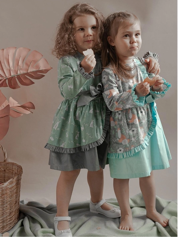 девочки в детском саду