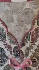 Серый ночная сорочка на широкой бретельке