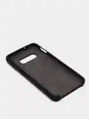 Черный защитный силиконовый чехол Silikone Cover для Samsung S10E