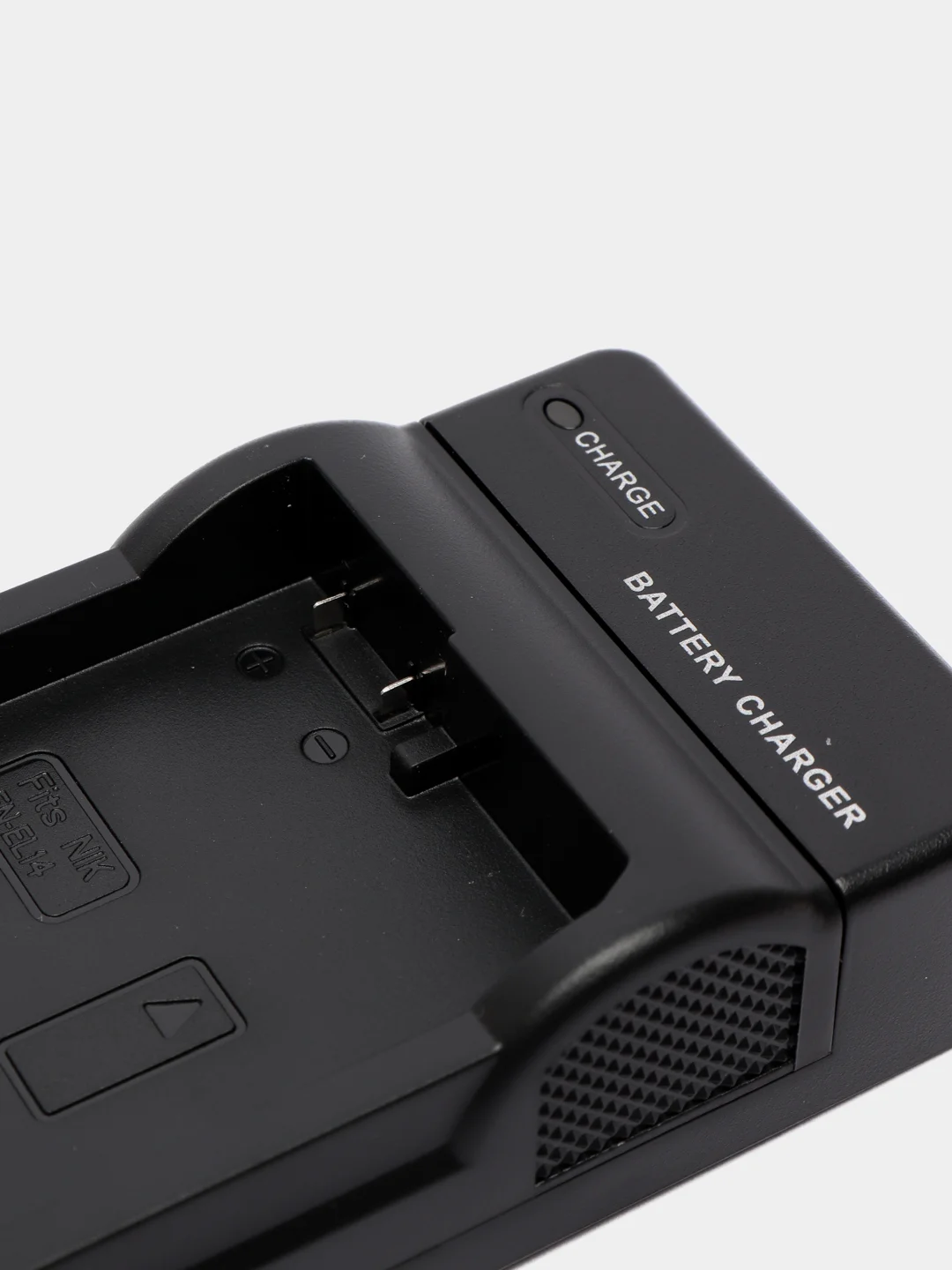 Зарядное устройство Relato CH-P1640U для аккумулятора Nikon EN-EL14, EN-EL14a, MH-24