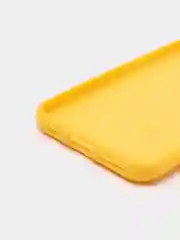 Желтый защитный силиконовый чехол Silikone Cover для Samsung A40