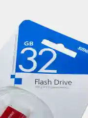 Красный флешка SmartBuy USB flash drive 32GB Lara