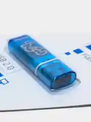 Флешка Smartbuy 32GB Glossy Blue SB32GBGS-B