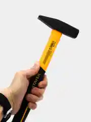 Молоток слесарный с фиберглассовой рукояткой STAYER Hercules