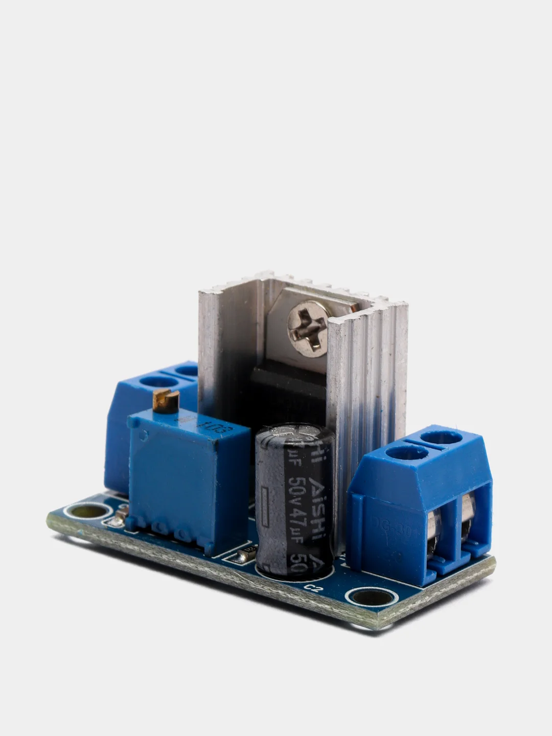 Линейный регулируемый стабилизатор на LM317