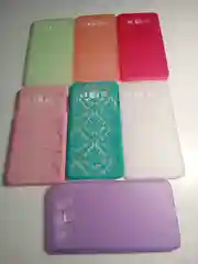 Алый чехол пластиковый Samsung A3 2015