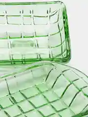 Зеленый масленка из стекла
