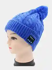 Зимняя шапка с Bluetooth-гарнитурой