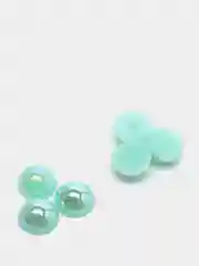 Зеленый полубусины акриловые