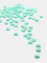 Зеленый полубусины акриловые