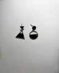 Серьги ассиметричные повседневные