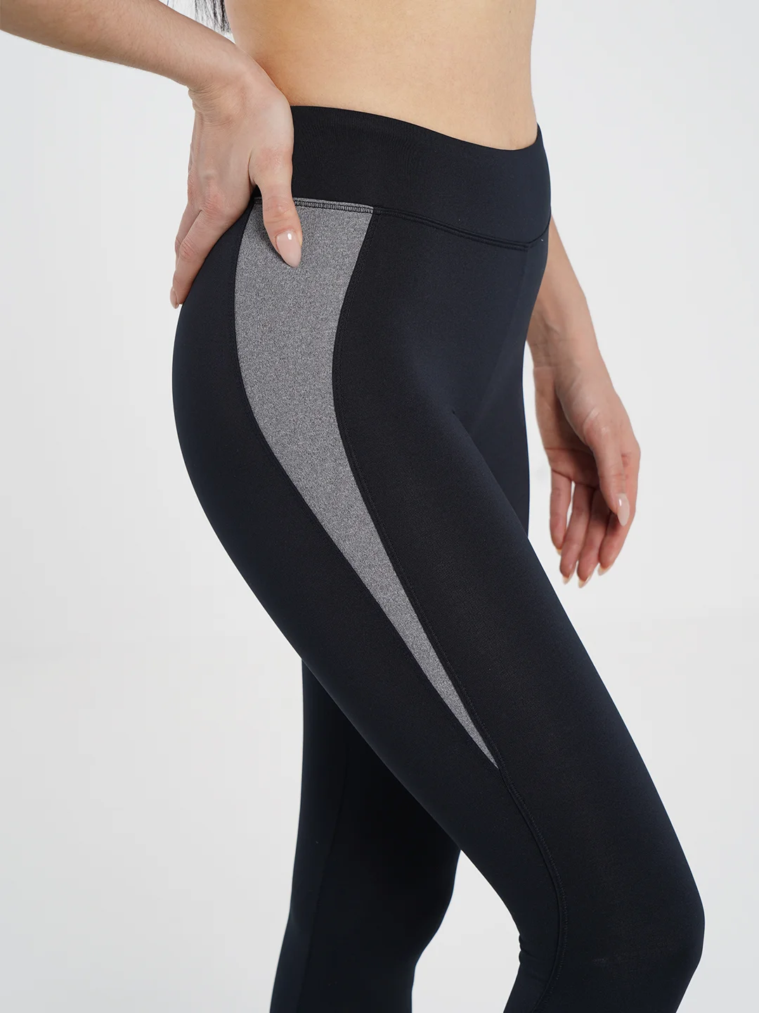 Термобелье леггинсы женские Under Armour Coldgear