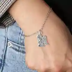Серебряный женский браслет с подвеской "Ангел"