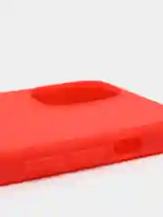 Красный силиконовый чехол на iPhone 12 Mini
