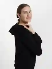 Черный свитер С КАПЮШОНОМ