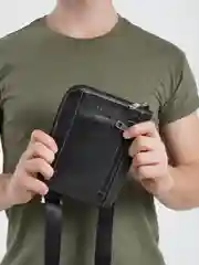 Черный сумка мужская из натуральной кожи Pellecon