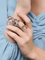 Серебряный кольцо фаланговое в виде змеи