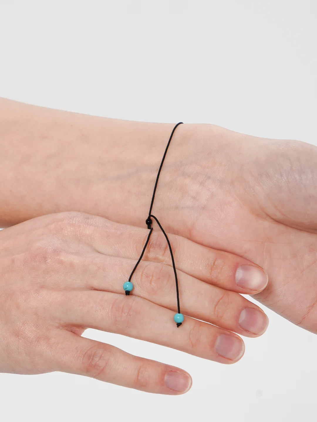 Бирюзовый браслет-нить "Simple bracelete"