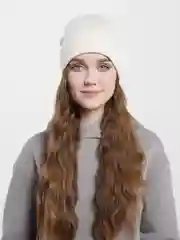 Молочный шапка женская