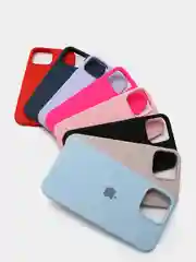 Алый чехол Silicone Case для iPhone 13 / 14, Pro, Pro Max с закрытым низом