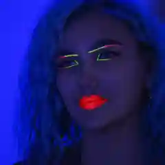 Желтый паста НЕОНОВАЯ ДЛЯ БРОВЕЙ NEON PASTE, 5 ГР