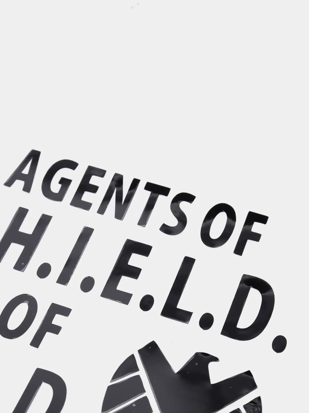 Черный наклейка на авто "Агент S.H.I.E.L.D."