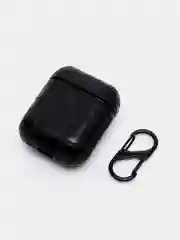 Черный чехол для AirPods 1/2. Кожа + пластик в ассортименте