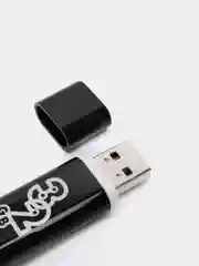 Флешка Smartbuy 32 Gb "Glossy Black", SB32GBGS-K