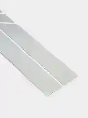 Белый комплект наклеек на зеркало автомобиля