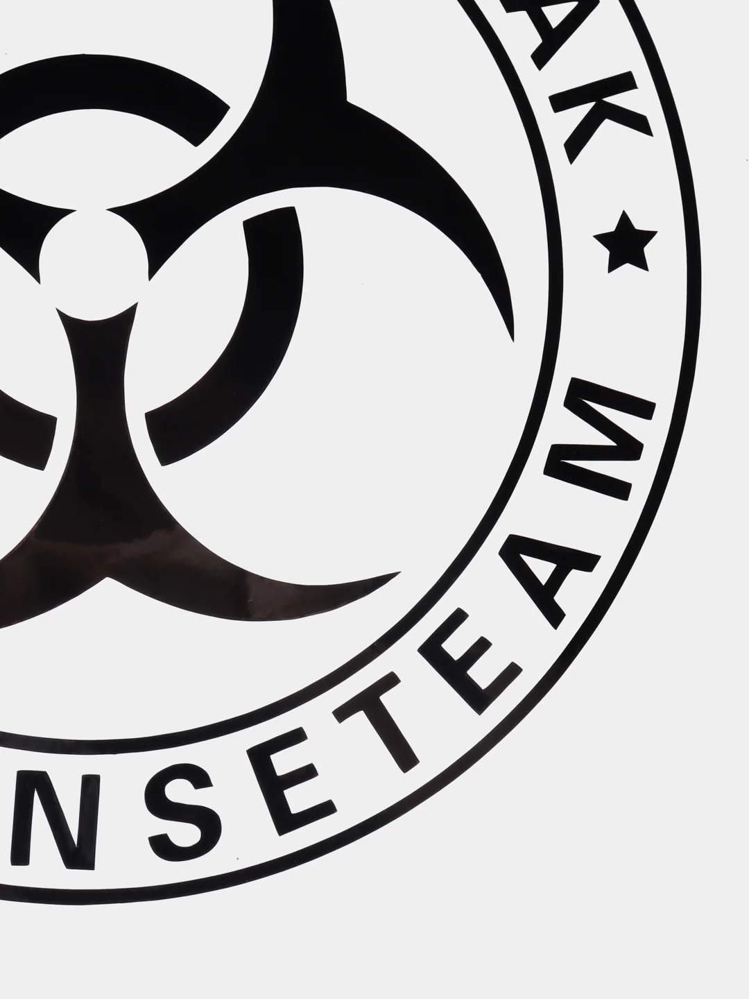 Черный наклейка на авто "Zombie outbreak responce team"