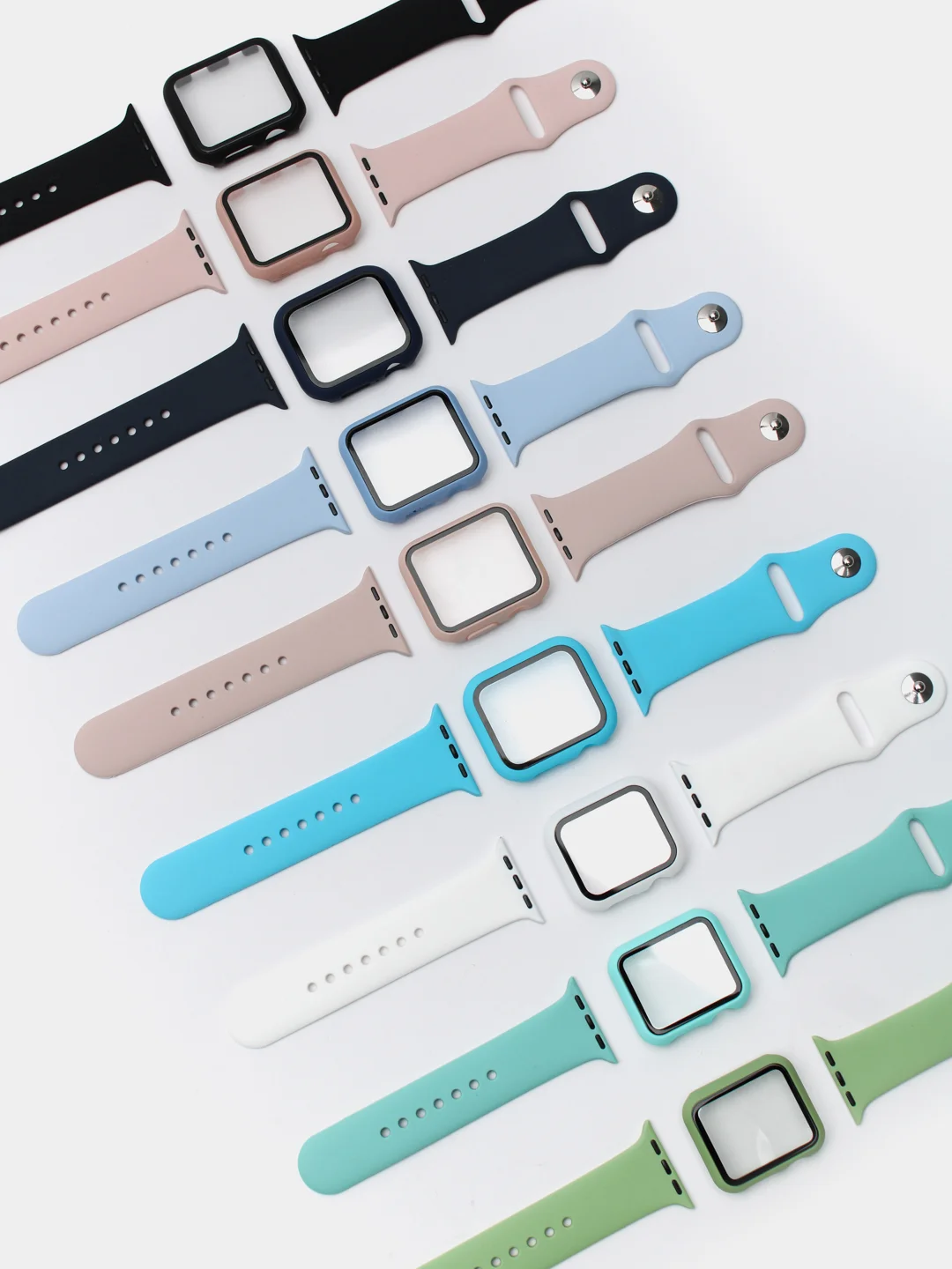 Силиконовый ремешок для Apple Watch с защитным стеклом 2 в 1