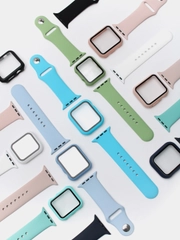 Силиконовый ремешок для Apple Watch с защитным стеклом 2 в 1