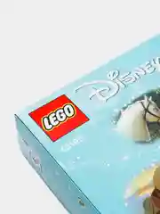 Конструктор LEGO Princess, 43195, "Королевская конюшня Белль и Рапунцель"