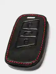 Кожаный чехол для смарт ключа красная нить Skoda №760