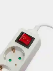 Удлинитель Volsten S 3x1,5-ZDV, 3 гнезда, 1,5 м, 16 А, 2200 Вт