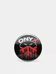 Красный значок "Onyx", 37 мм