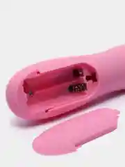 Бежевый вибратор женский вакуумный