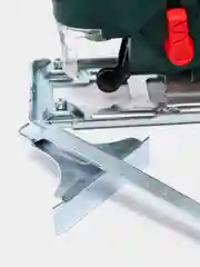 Лобзик с лазером Favourite, 920 Вт, 0-3000 ход/мин, дерево 65 мм, металл 6 мм