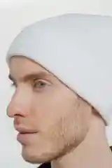 Белый шапка бини