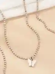 Белый ожерелье с бабочкой