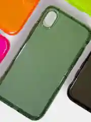 Зеленый чехол для iPhone (айфон)